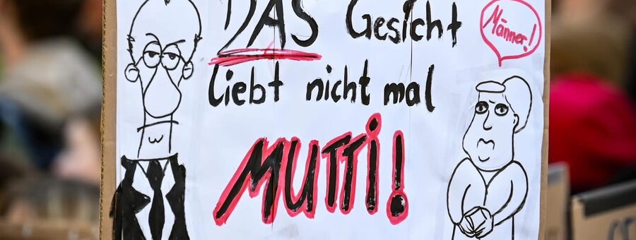 Demonstation gegen die rechte Normalisierung am 2.2.2025 in Regensburg