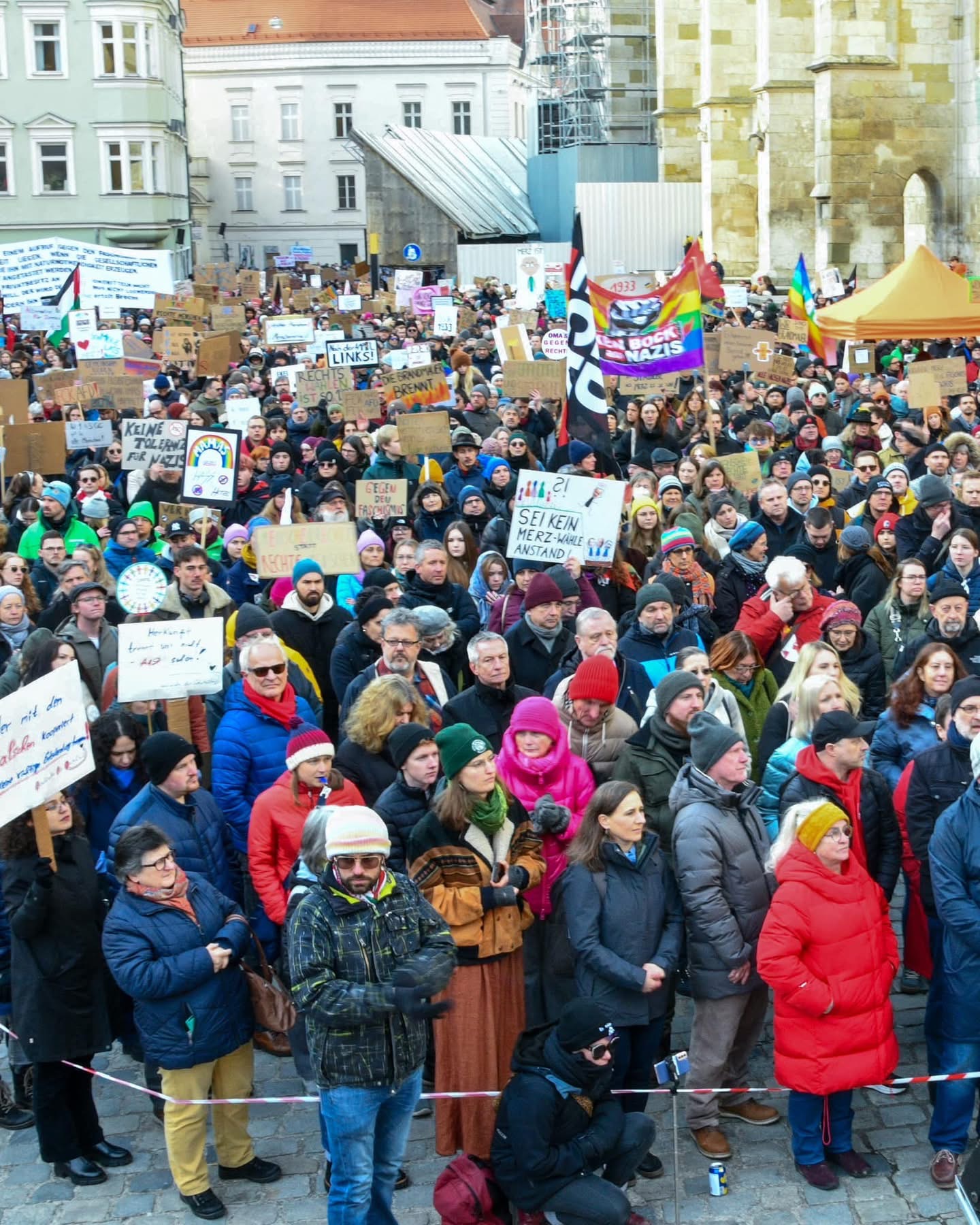 Foto der Demonstation gegen die rechte Normalisierung am 2.2.2025 in Regensburg